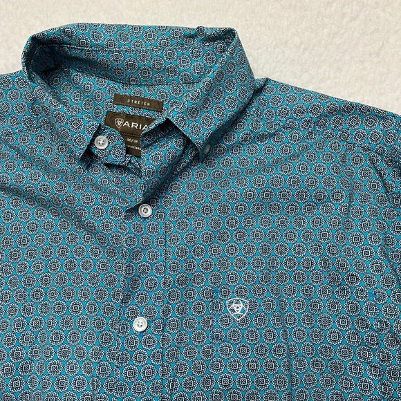 Ariat Other - Ariat Button Down Shirt Mens Medium Teal Geometric Floral Stretch Long Sleeve